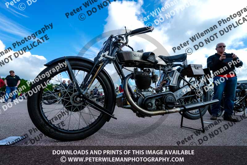 Vintage motorcycle club;eventdigitalimages;no limits trackdays;peter wileman photography;vintage motocycles;vmcc banbury run photographs